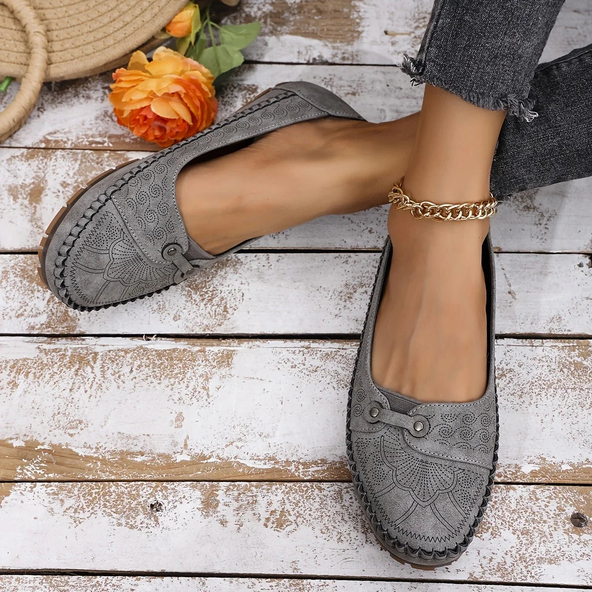 Zoe™ - Retro Lightweight Slip-On Shoes