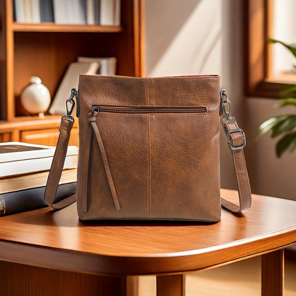 Addison - Retro Square Leather Crossbody Bag
