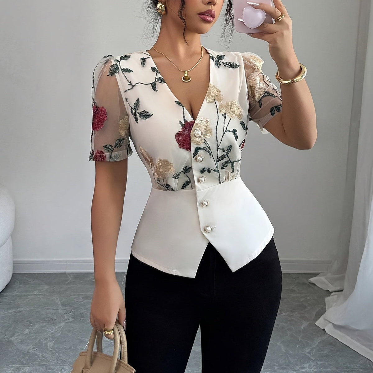 Scarlett™ - Elegant Floral Jacket