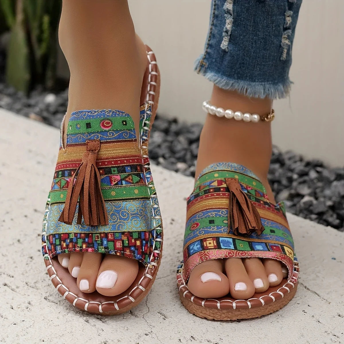 Zoe™ - Ethnic Flat Sandals