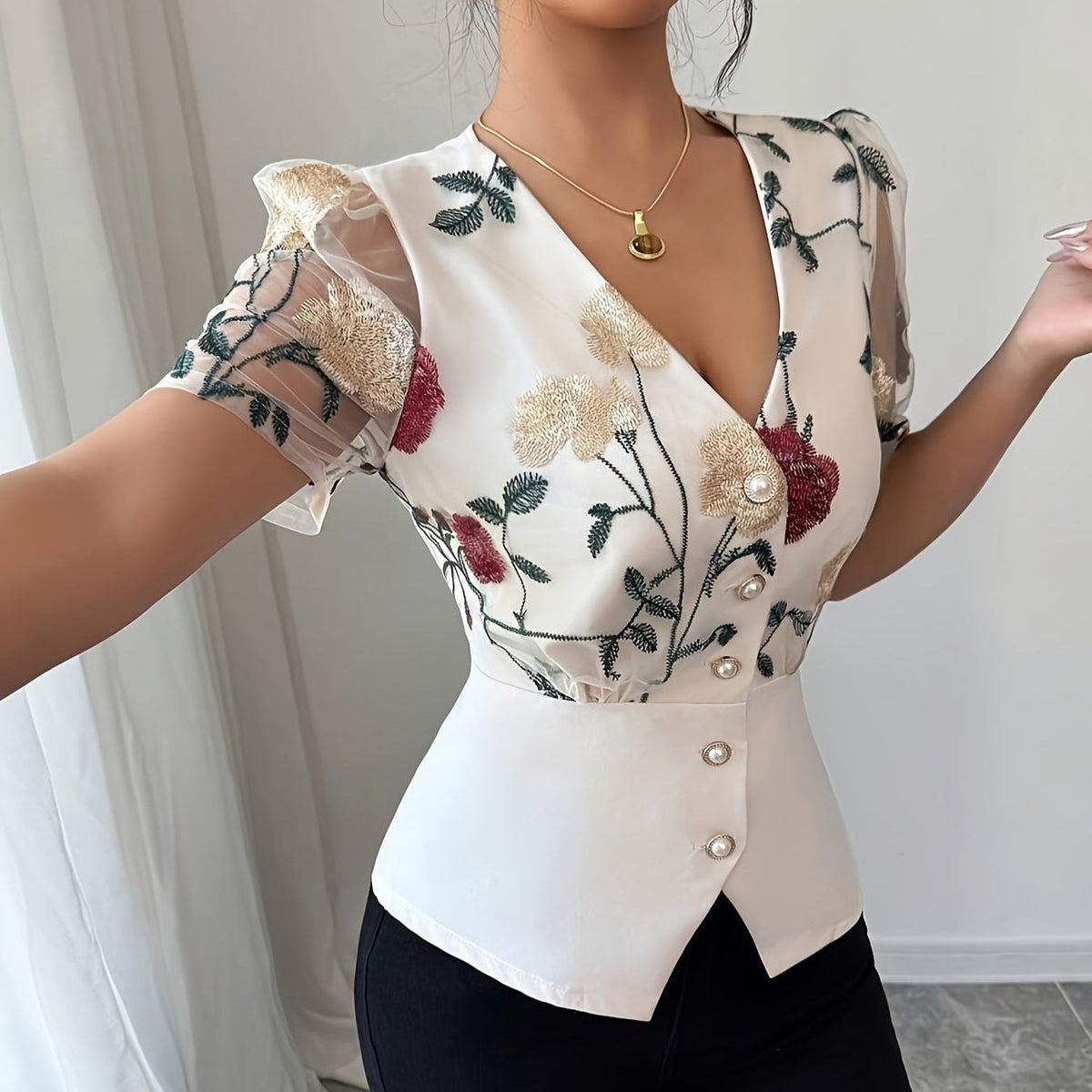 Scarlett™ - Elegant Floral Jacket