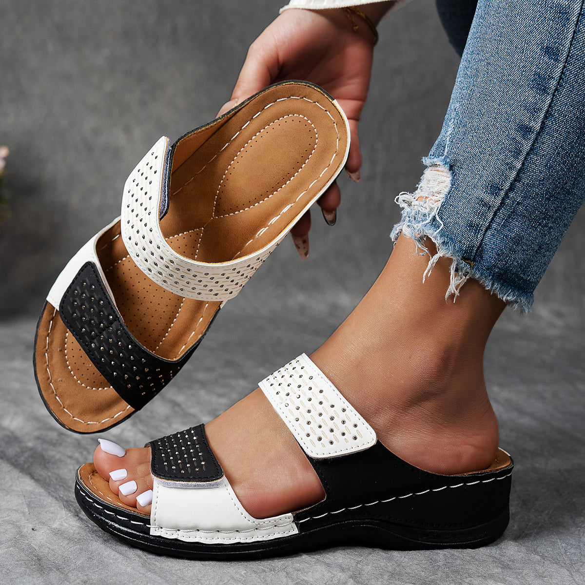 Sophia™ - Casual Flat Sandals