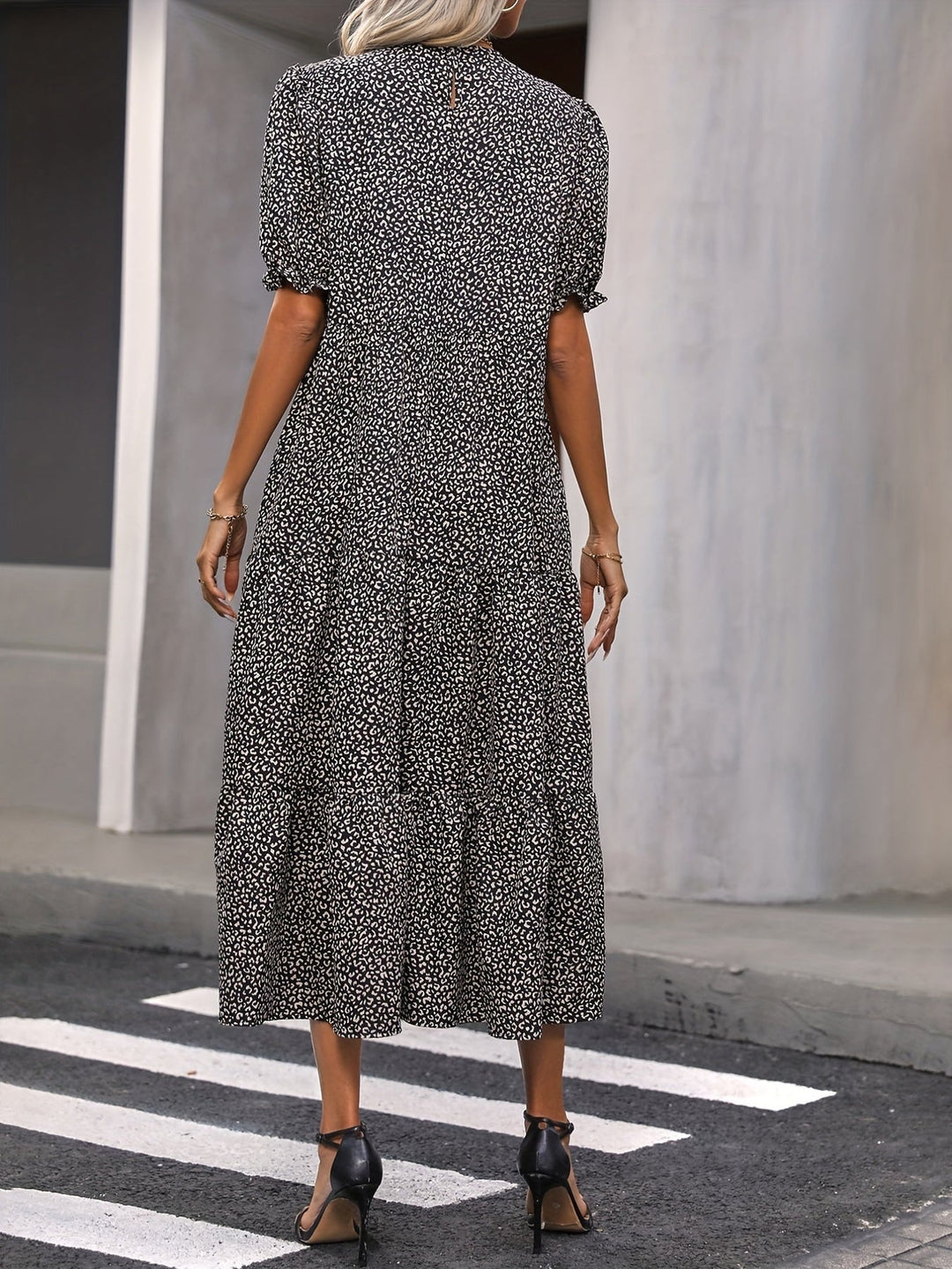 Olivia™ - Stylish Tiered Puff Sleeve Dress