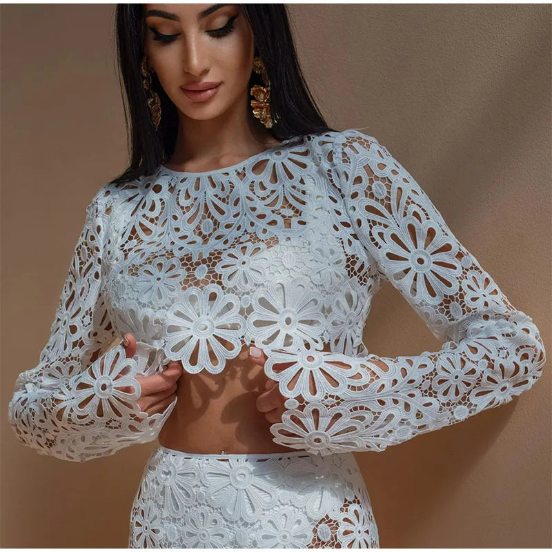 Avery™ - Elegant Crochet Set