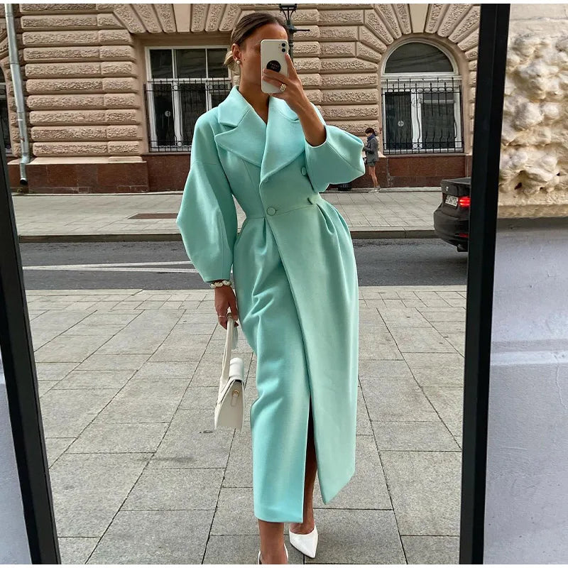 Scarlett™ - Elegant Ladies Coat