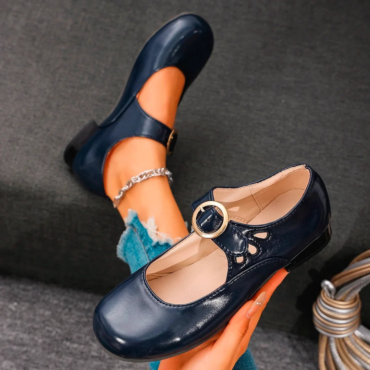 Avery™ - Elegant Round Toe Retro Shoes