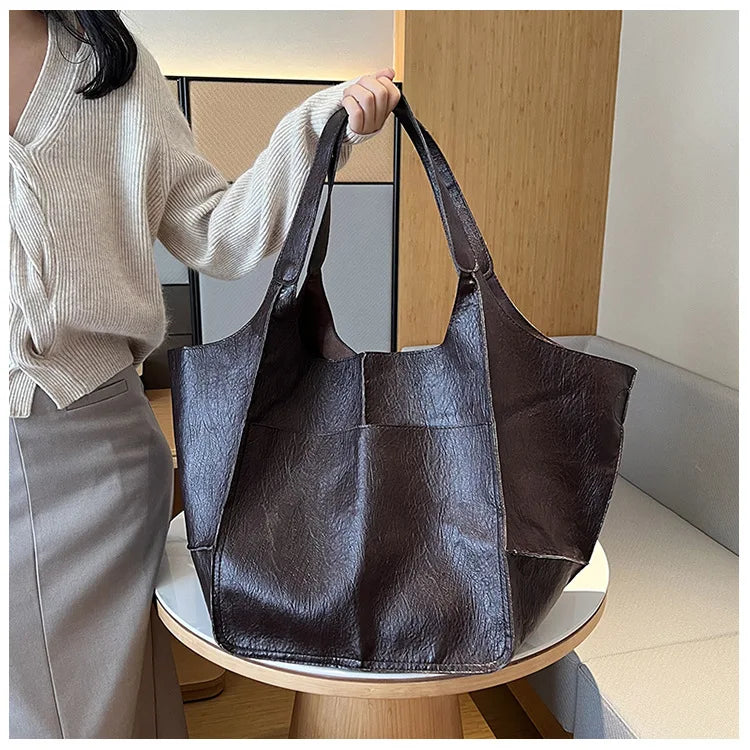 Scarlett - Grandeur Leather Shoulder Bag