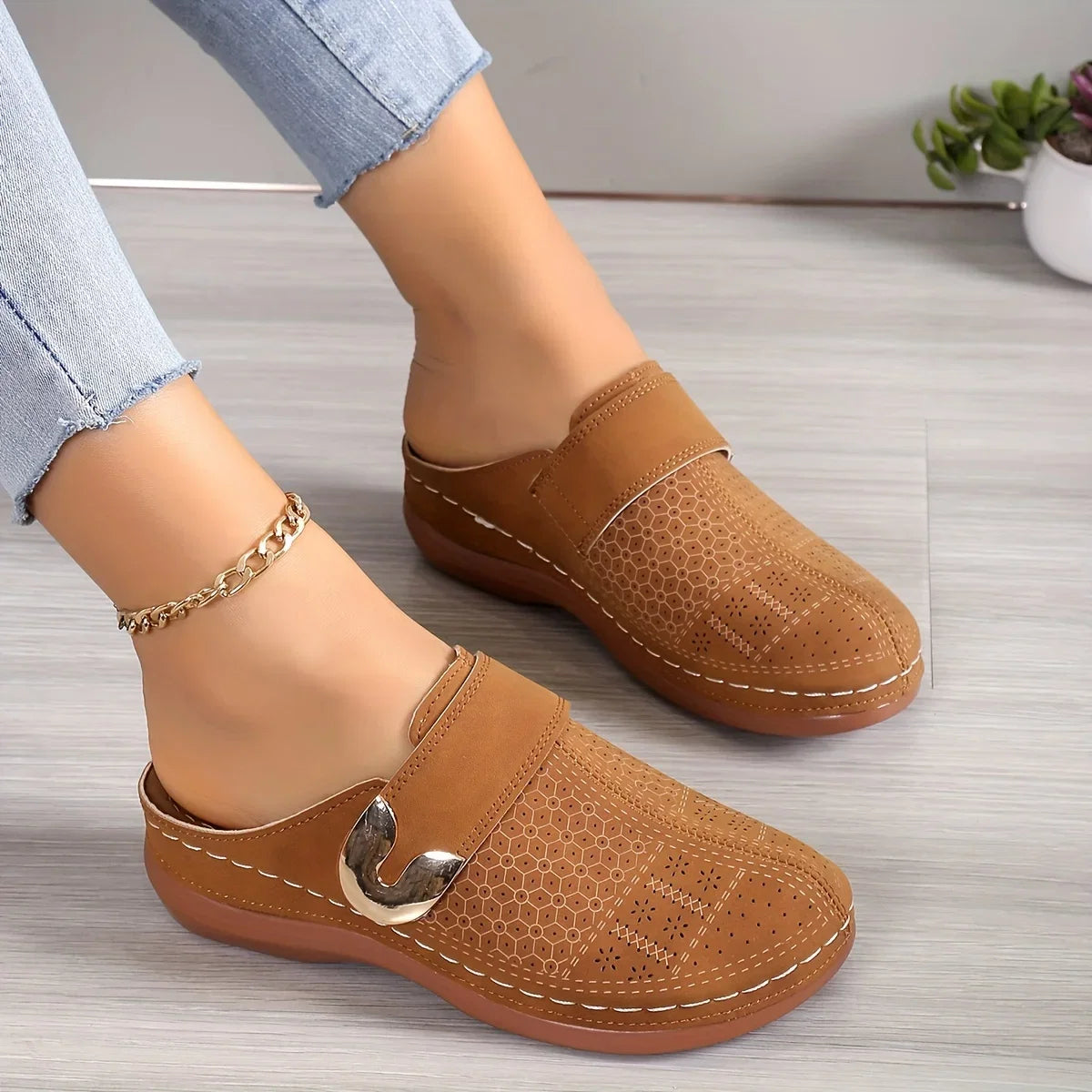 Mia™ - Chic Wedge Sandals