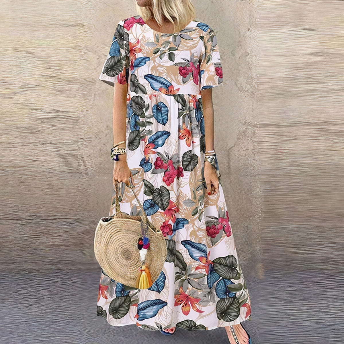 Isabella™ - Vibrant Floral Maxi Dress