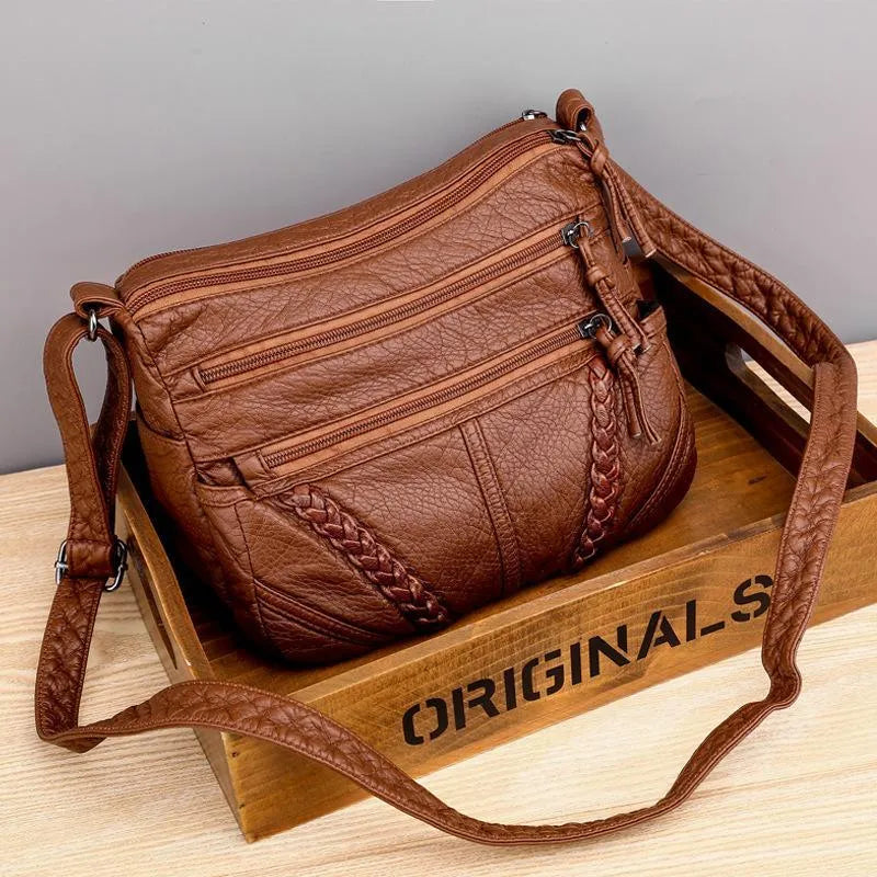 Victoria - Classic Harmony Leather Bag