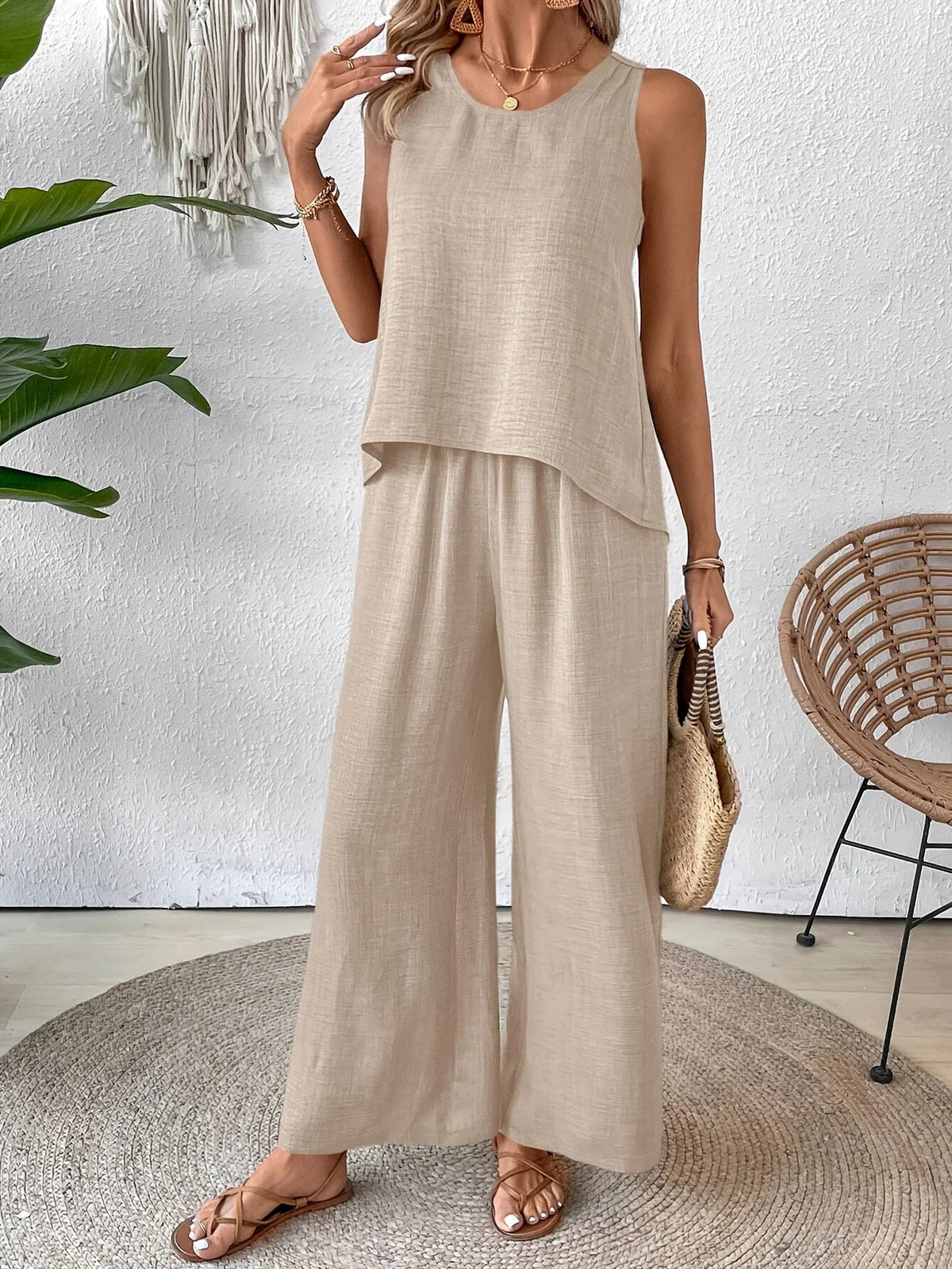 Avery™ - Stylish Sleeveless Tank Top & Pants Set
