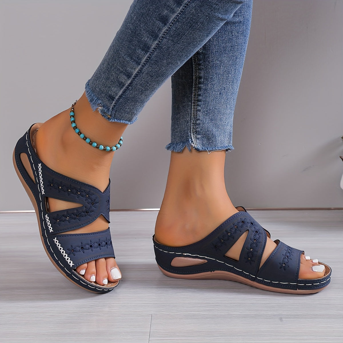 Hannah™ - Orthopedic Sandals
