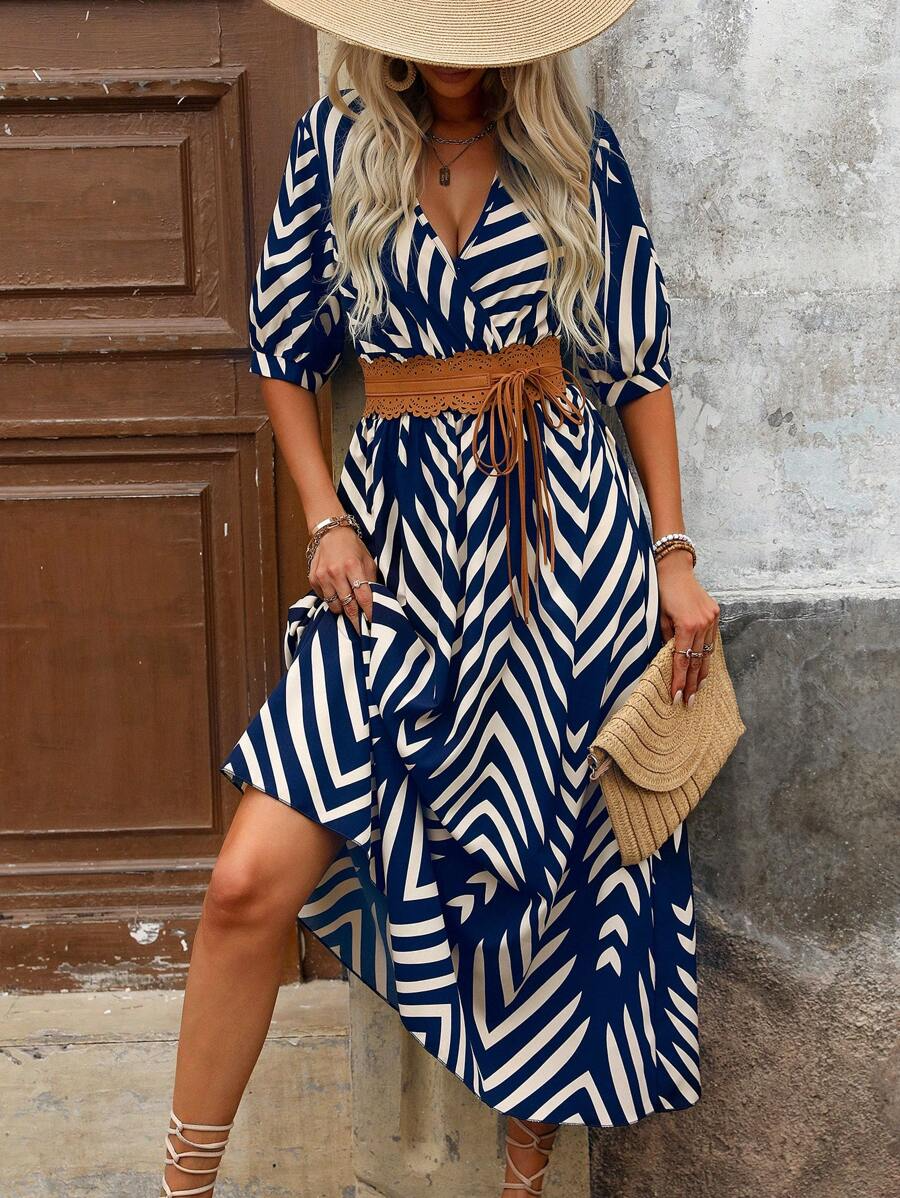 Layla™ - Modern Geometric Print Dress