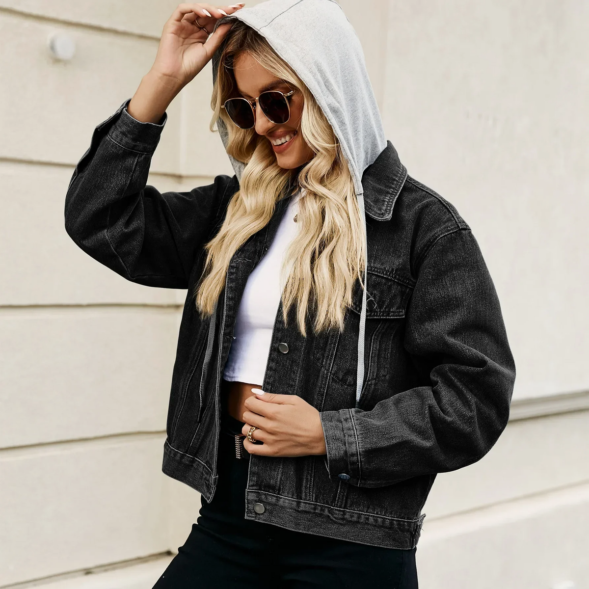 Layla™ - Stylish Hooded Denim Jacket