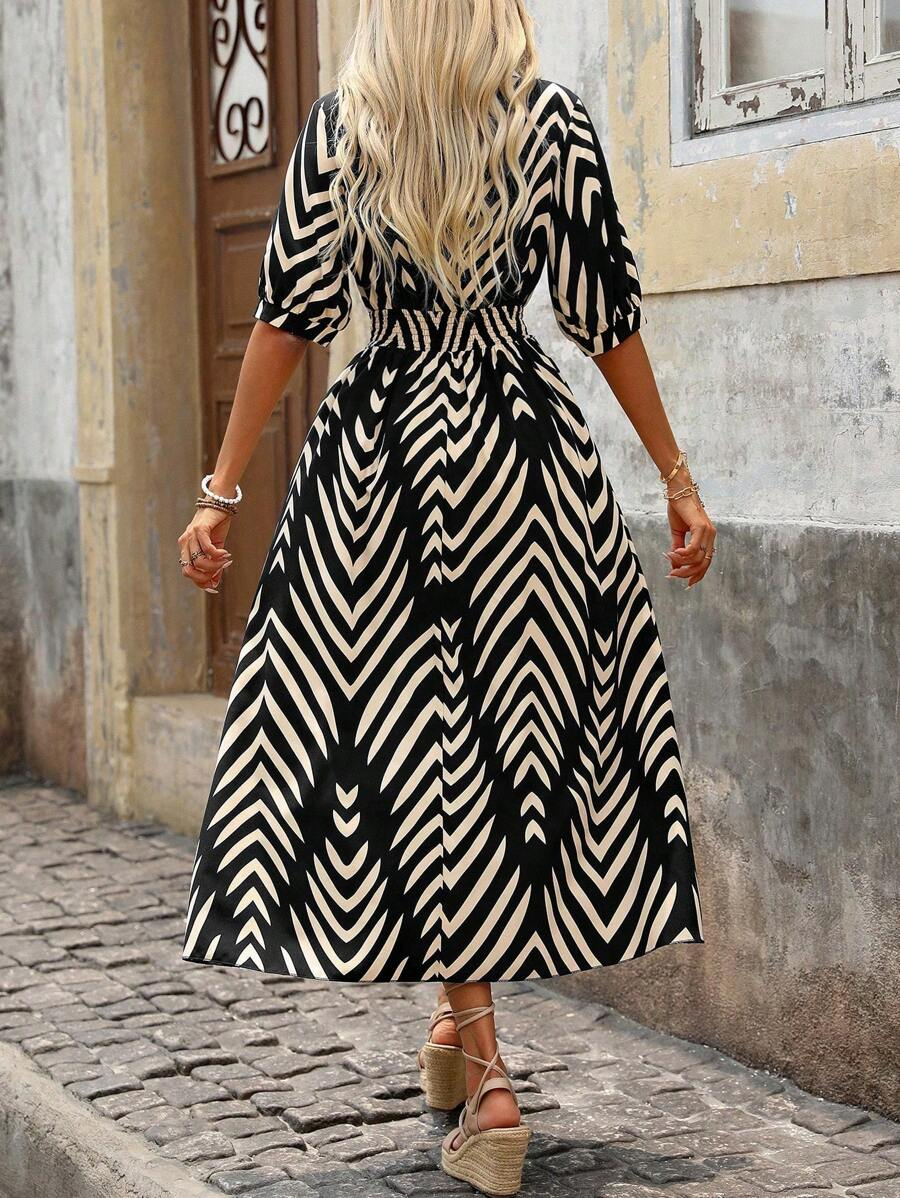 Layla™ - Modern Geometric Print Dress