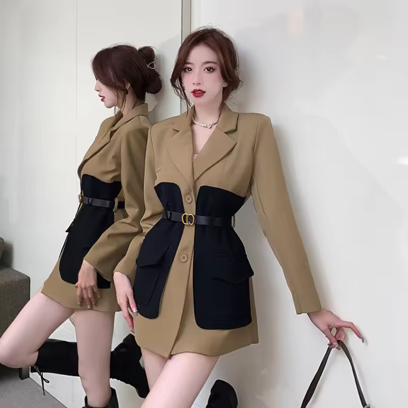 Avery™ - Chic Unique Blazer