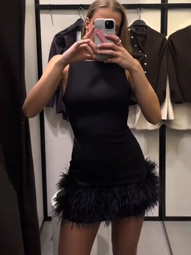 Sophia™ - Stylish Sleeveless Short Dress
