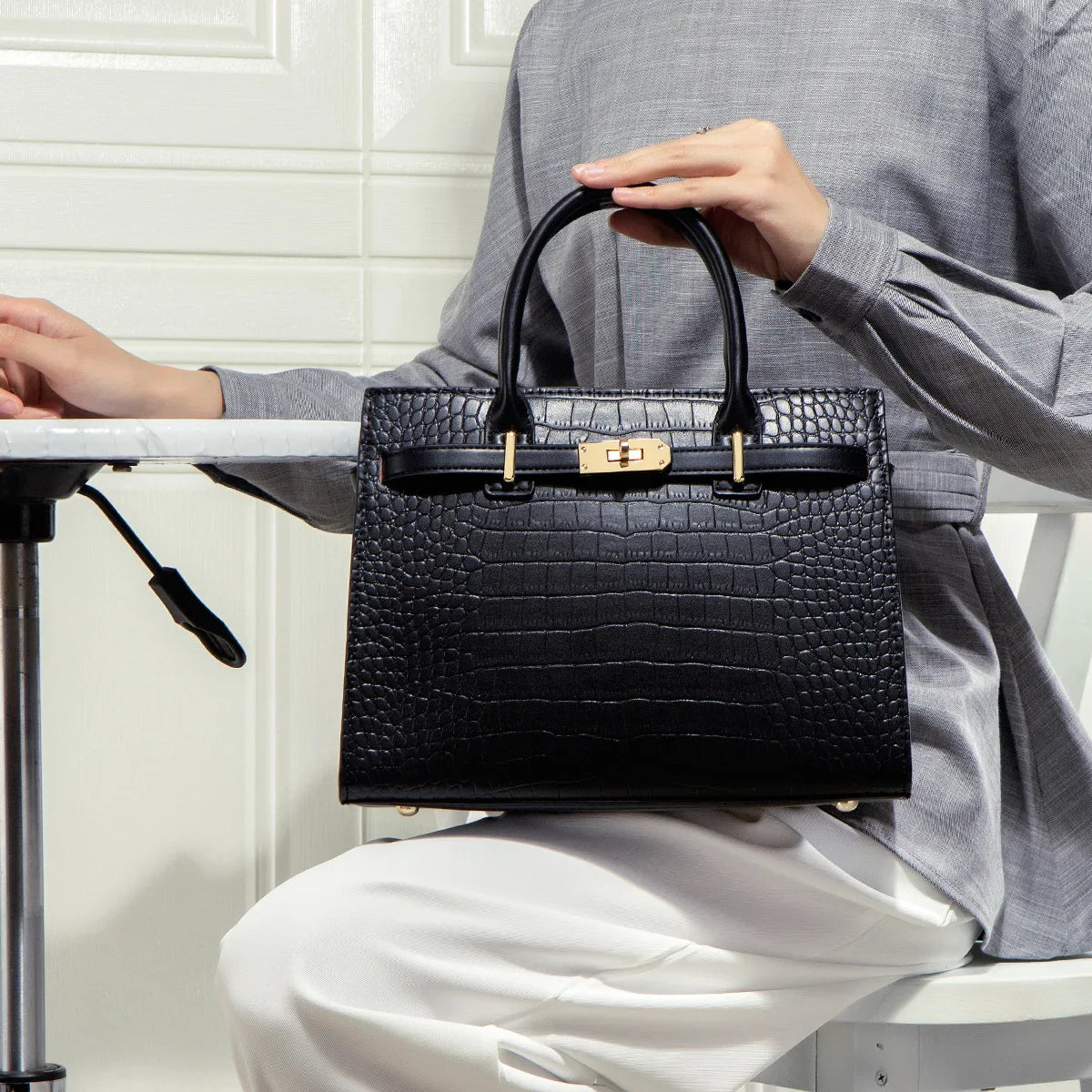 Scarlett - Premium Allure Croco Leather Bag Set