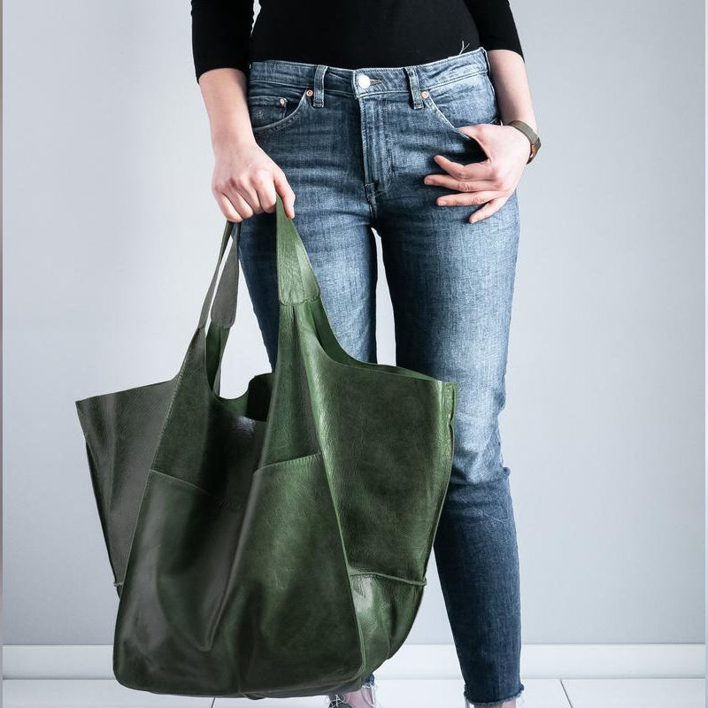Victoria™ - Oversized Weekend Bag