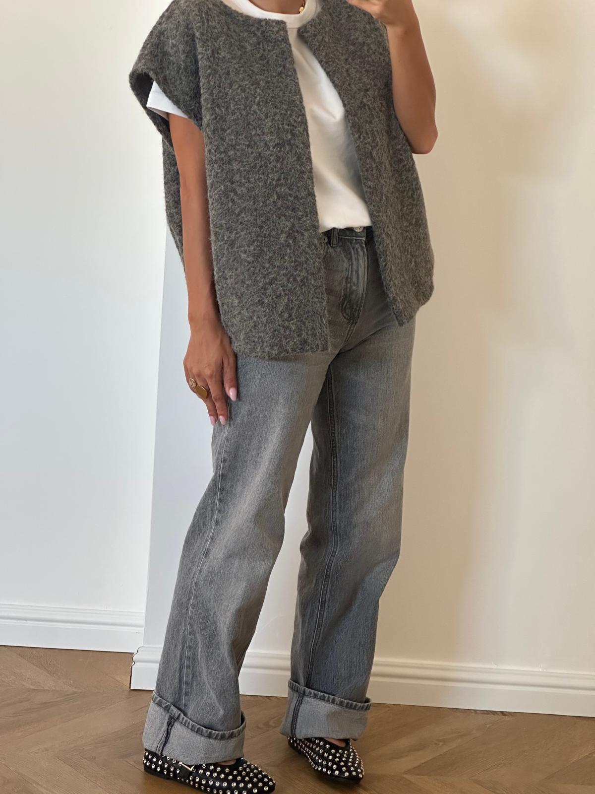 Abigail™ - Premium Comfortable Vest
